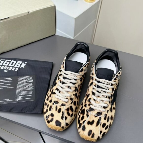 Golden Goose Leopard Sneakers with Black Star - Picture 2 of 5